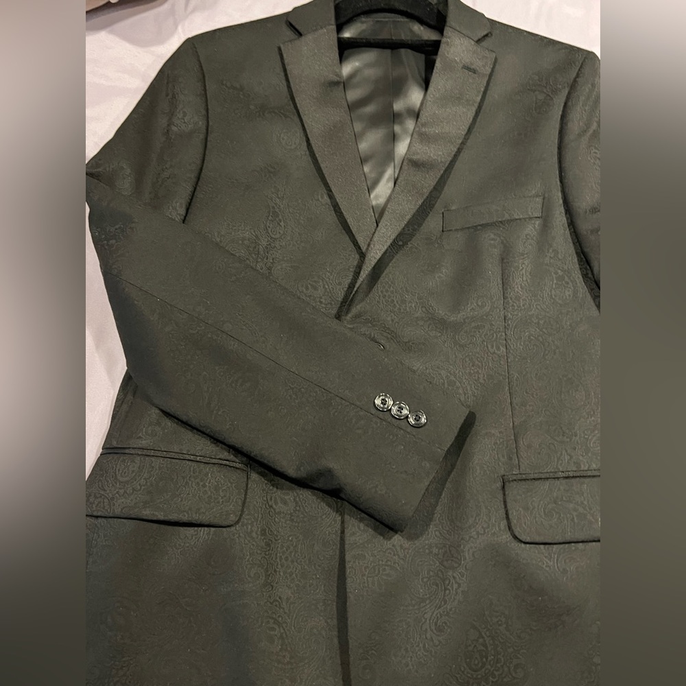 Tallia Boys black blazer size 20.